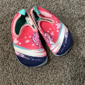 SunSmart NWOT Toddler Girl size 5/6 Pink Water Shoes